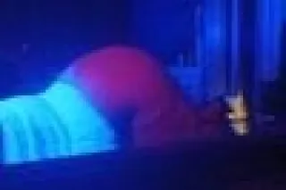 How many licks does it take to... - Image 1